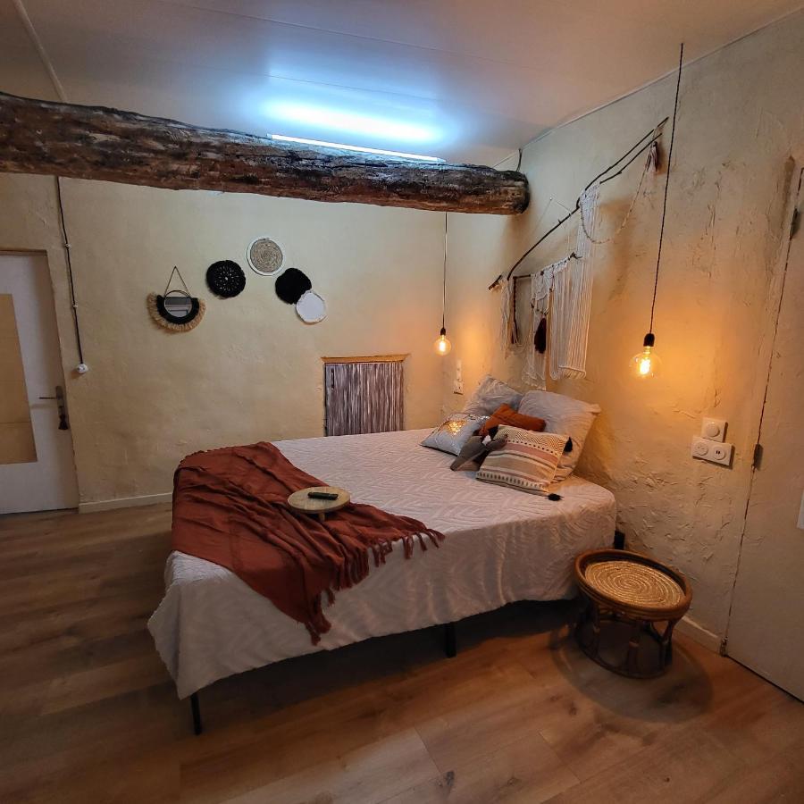 Chambre D'Hotes Gard Meynes Екстер'єр фото